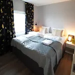 8770 Hotel